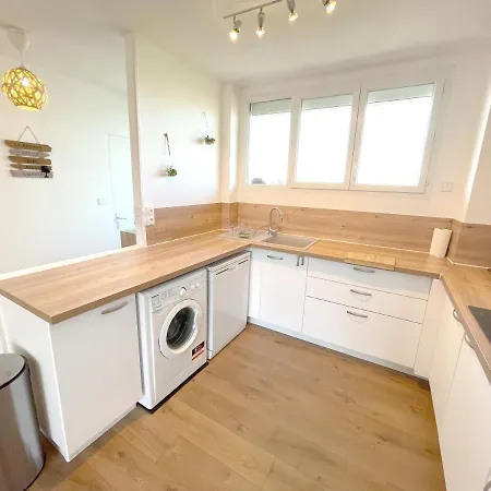 3 - Climatisation - Parking Lejlighed *